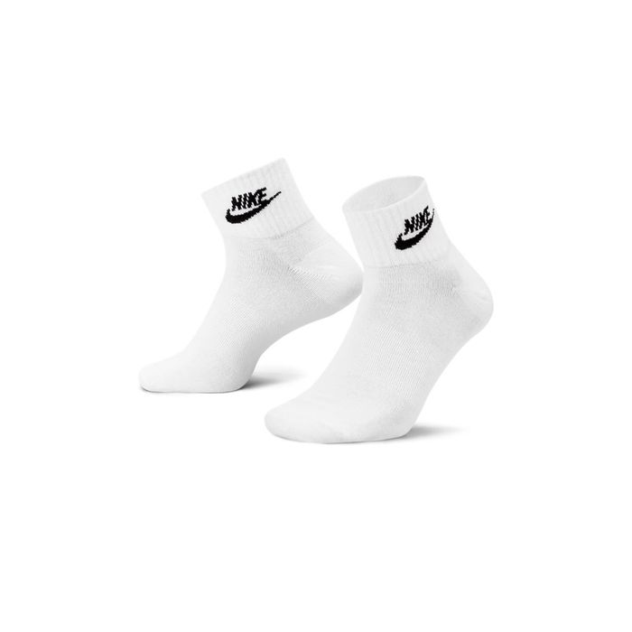 Nike Everyday Essential