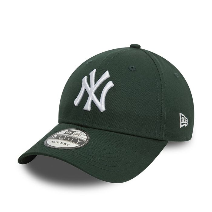 New York Yankees League Essential