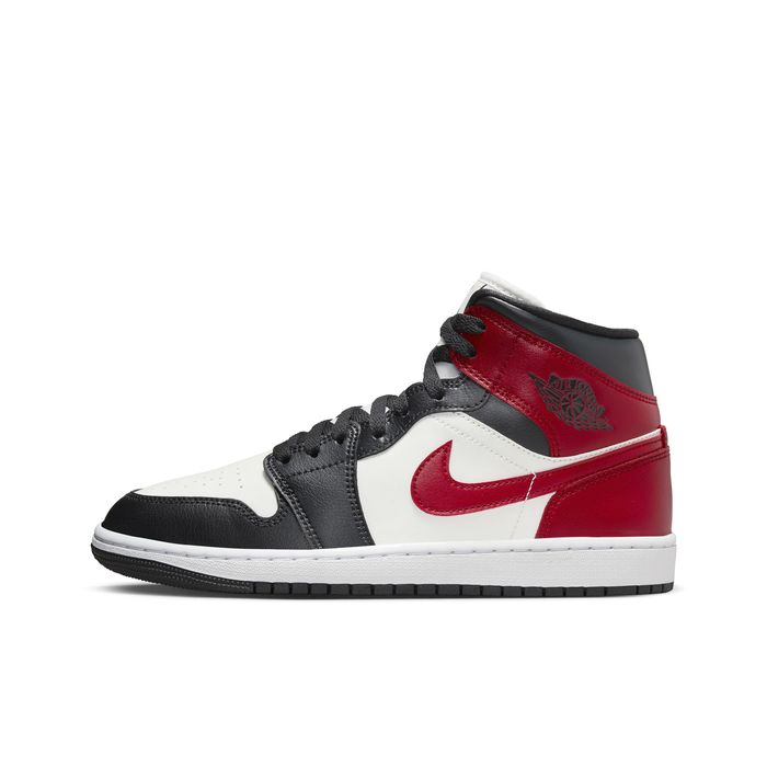 Air Jordan 1 Mid