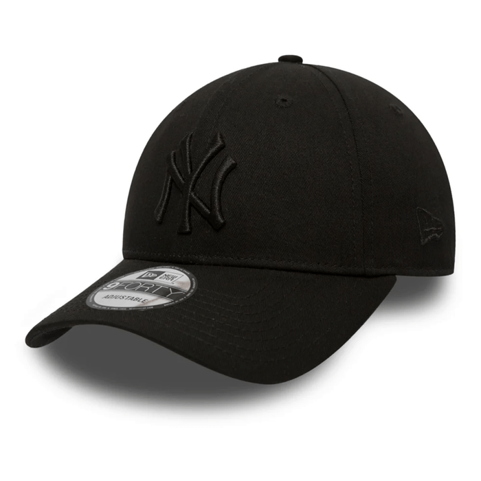 New York Yankees Essential