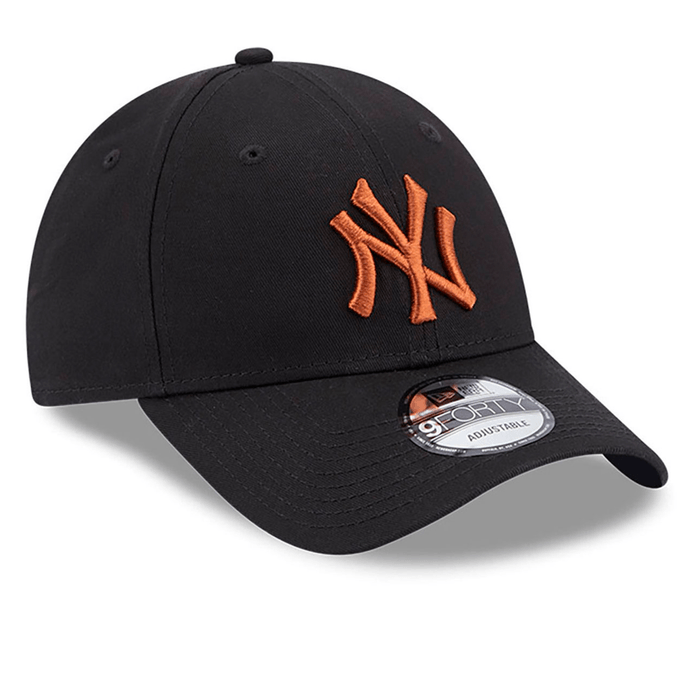 New York Yankees League Essential