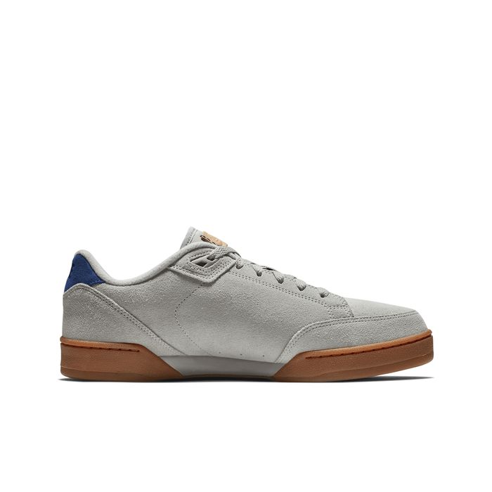 Grandstand II Suede