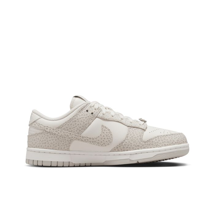 Dunk Low Premium