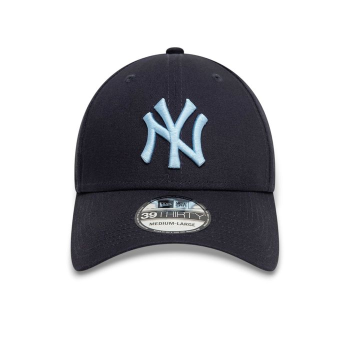 New York Yankees League Essential