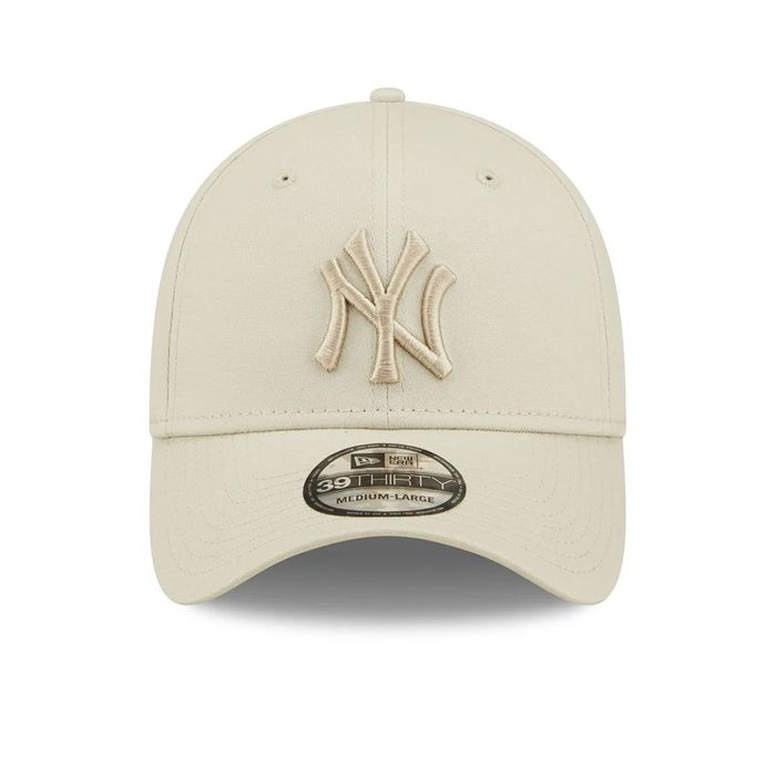 New York Yankees League Essential