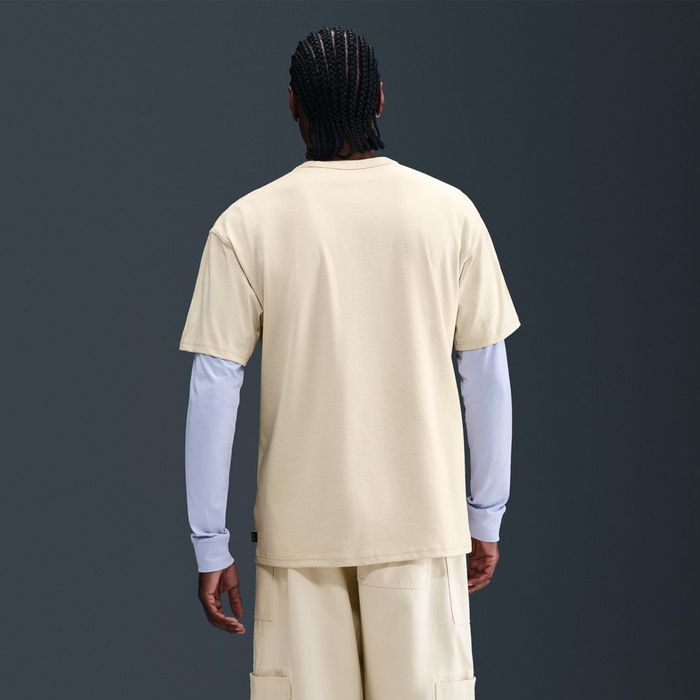 Sportswear Premium Essentials