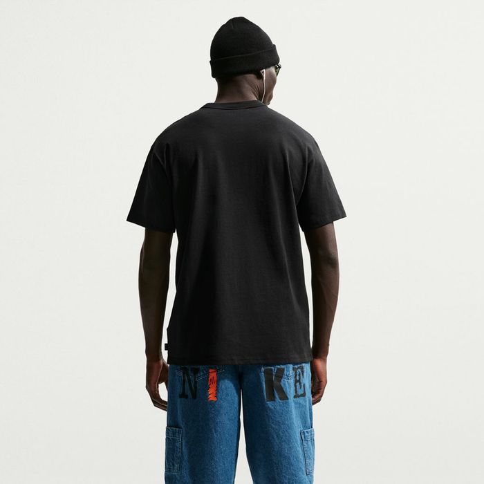 Sportswear Premium Essentials